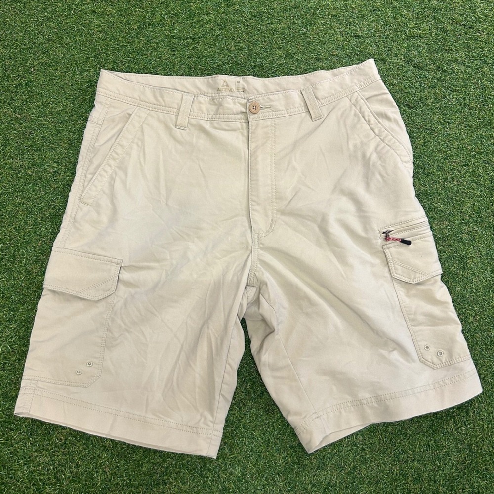Ascend Mens Khaki Cargo Shorts Tan Size 36 Outdoor Hiking Utility Pockets
